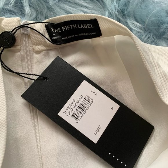 NWT The Fifth Label Escapade Hi Waist Shorts sz M - Picture 6 of 7